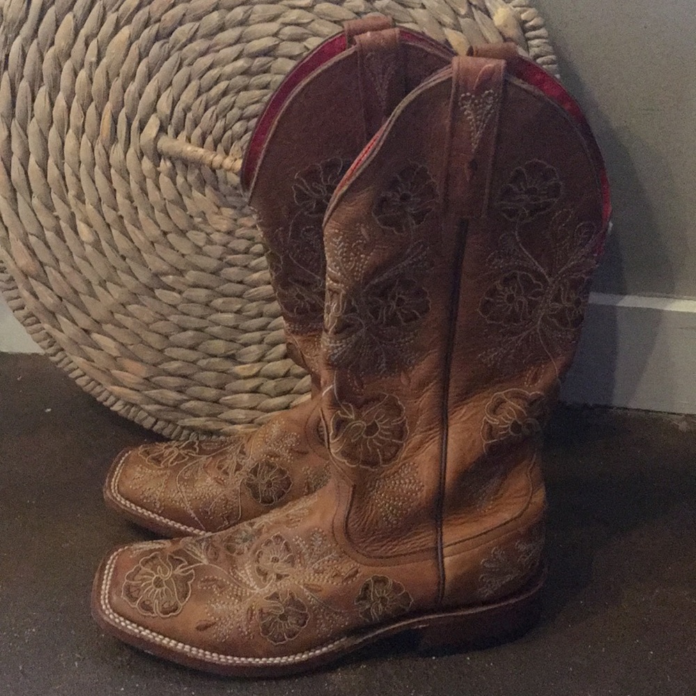 Women’s Macie Bean Boots Embroidered Western